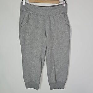 Nike drifit small gray athletic cropped sweat pants